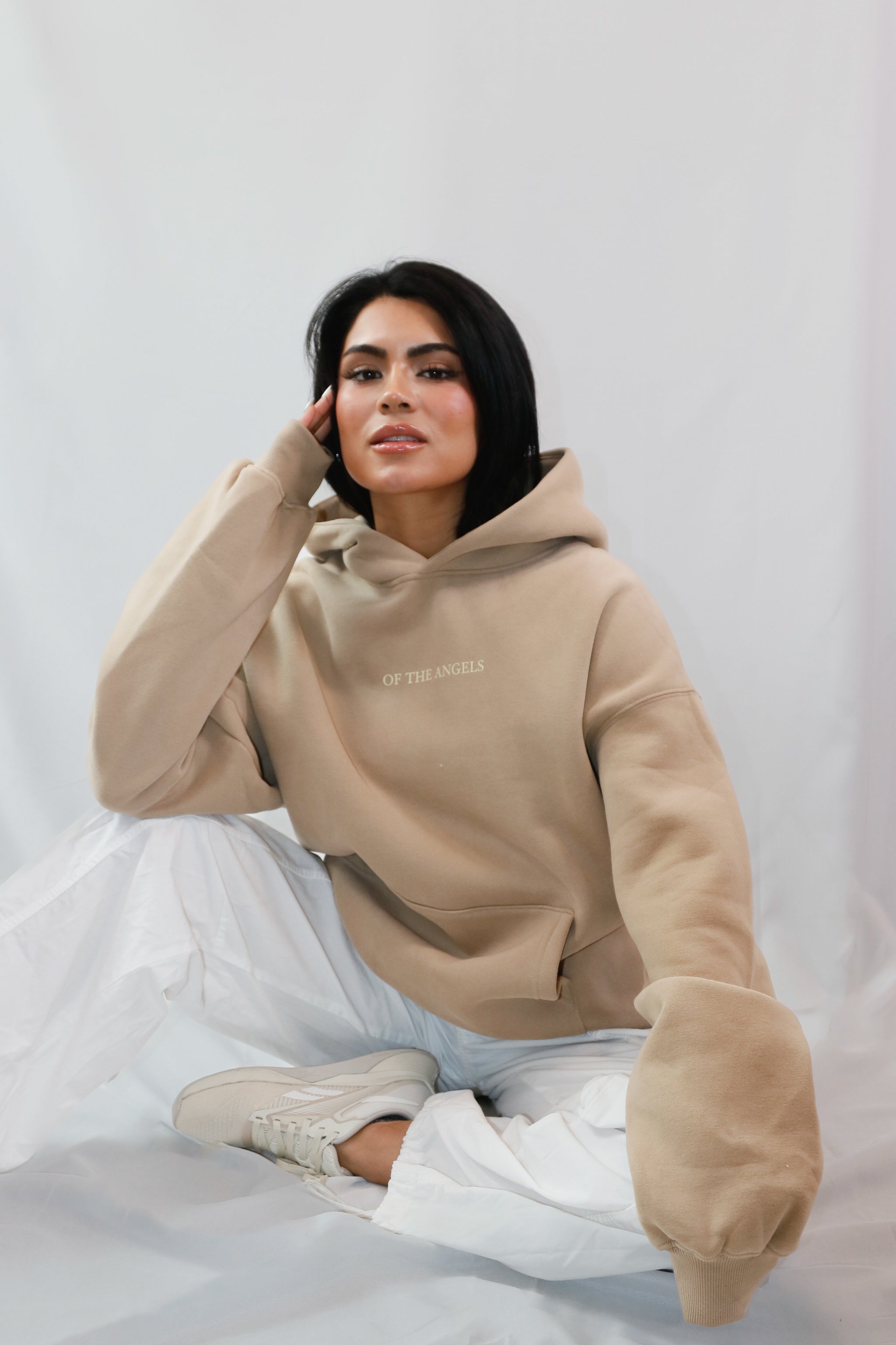 ANGEL HOODIE IN 