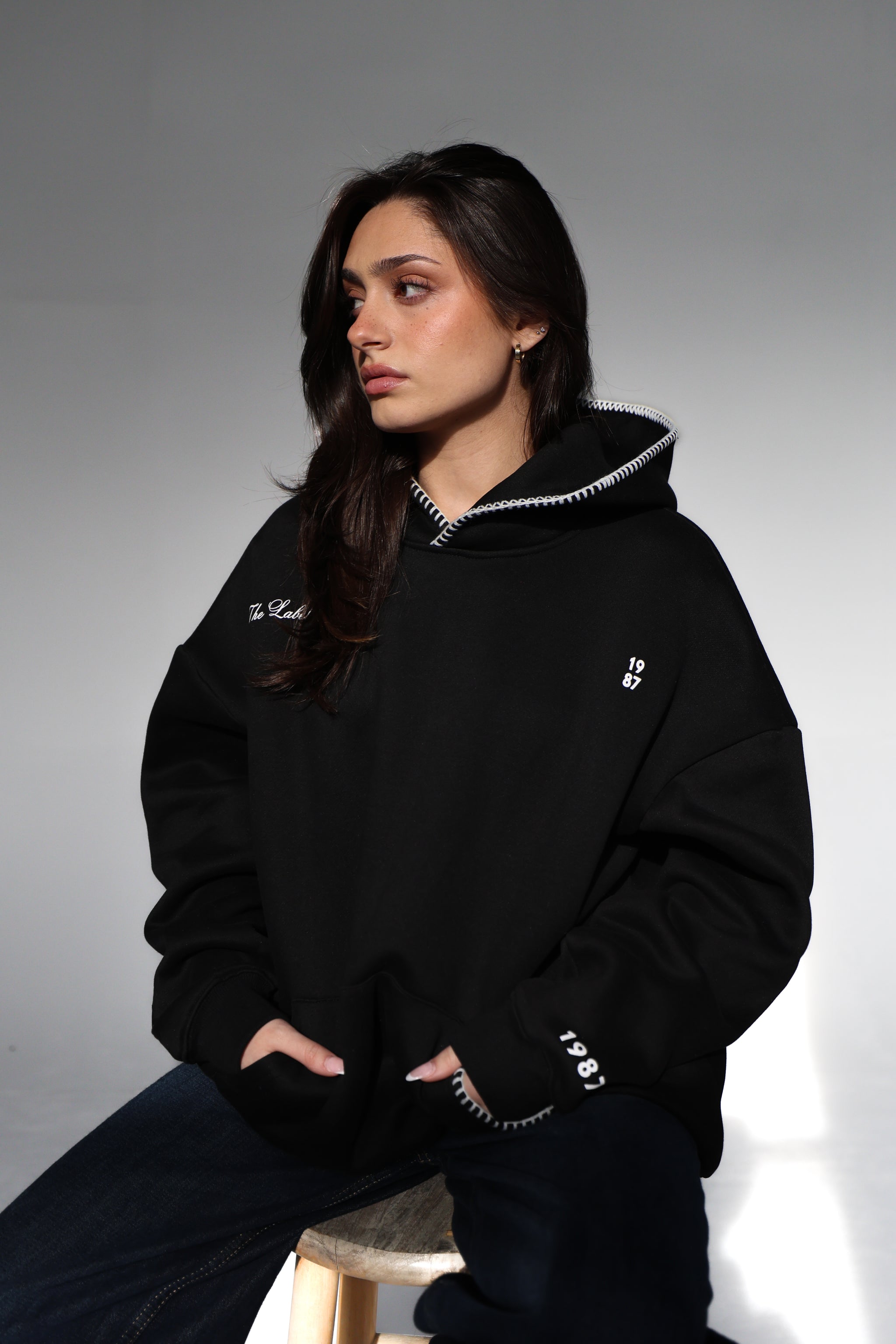 LABEL HOODIE IN 