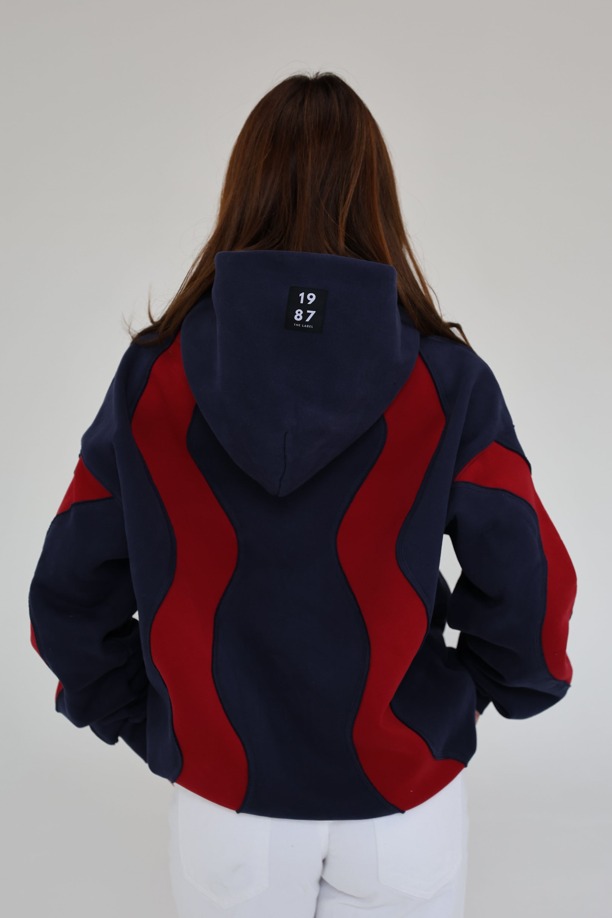 RIPPLE HOODIE IN 