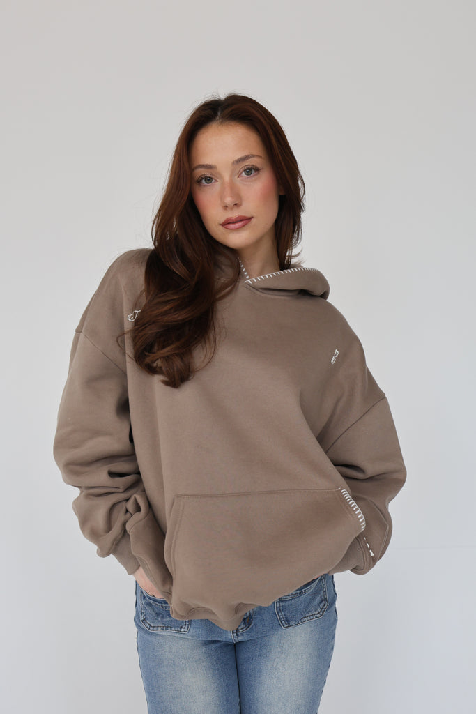 LABEL HOODIE IN "TAUPE"