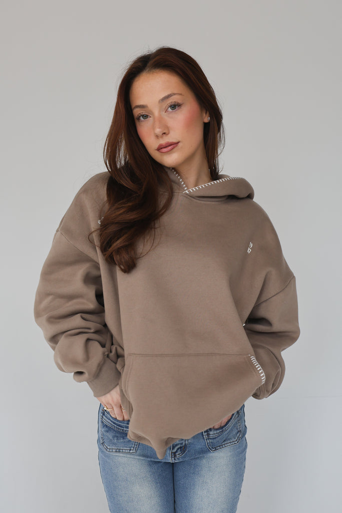 LABEL HOODIE IN "TAUPE"